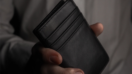 Orphic+ Playing Card Size in Leather (Gimmick and Online Instructions) by Lewis L?? Val and The 1914 - Trick